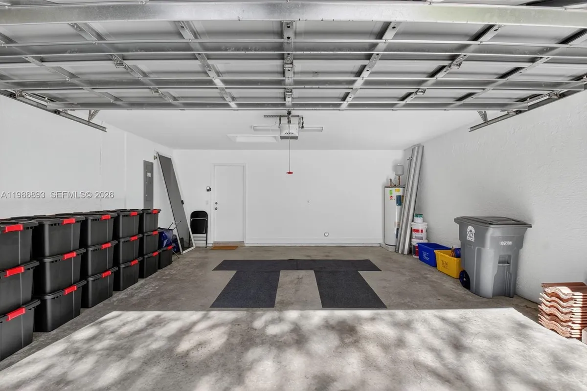 6833 Watertown Dr, Boynton Beach FL 33437