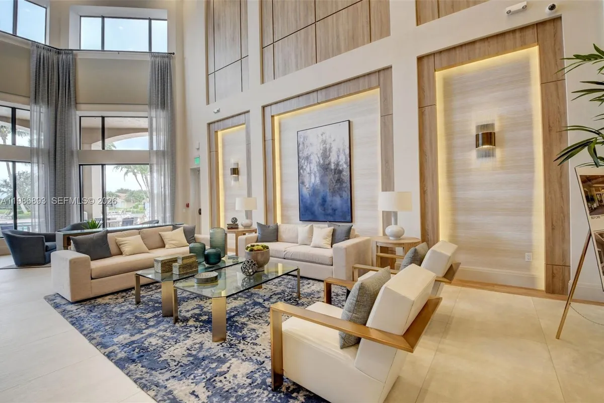 6833 Watertown Dr, Boynton Beach FL 33437