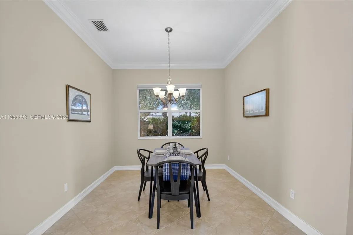 6833 Watertown Dr, Boynton Beach FL 33437