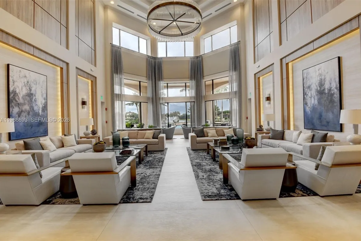 6833 Watertown Dr, Boynton Beach FL 33437