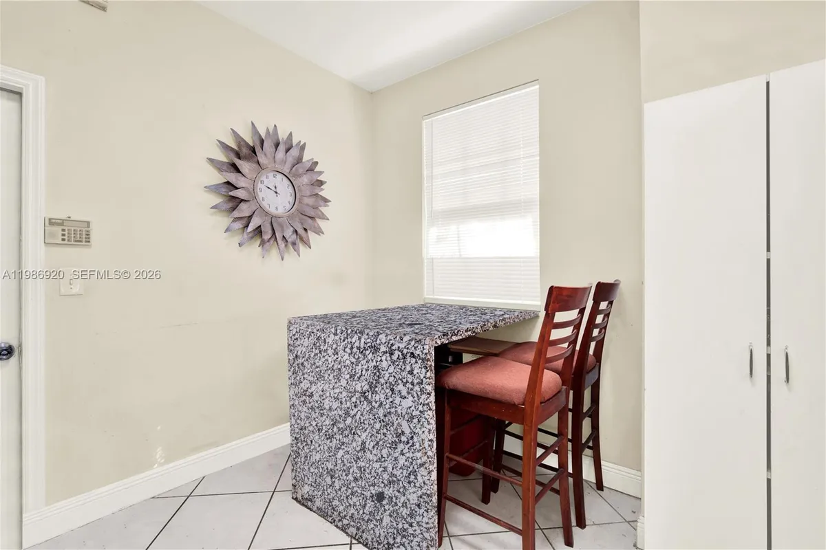 2050 Madeira Dr, Weston FL 33327