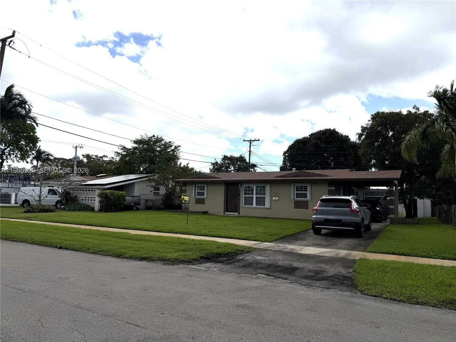 4910 NW 15th Ct, Lauderhill FL 33313