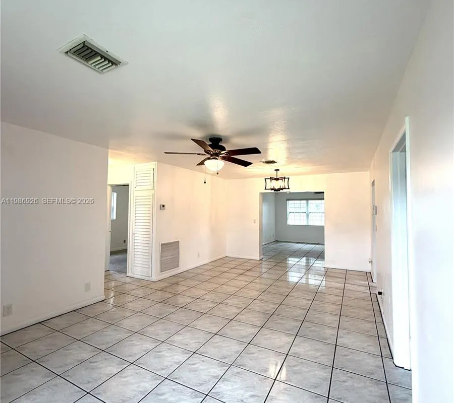 4910 NW 15th Ct, Lauderhill FL 33313