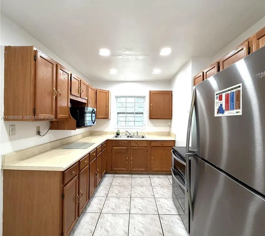 4910 NW 15th Ct, Lauderhill FL 33313