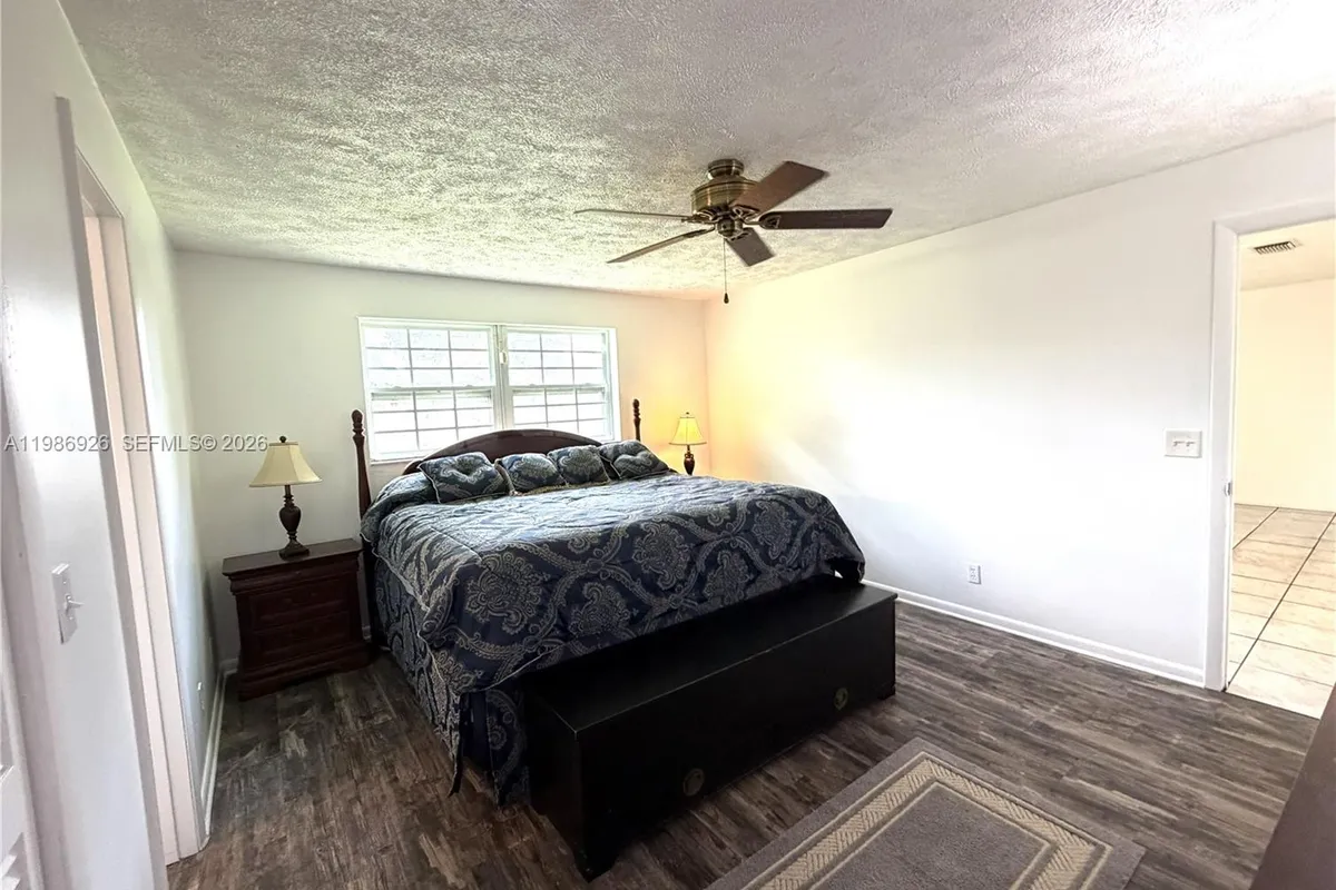 4910 NW 15th Ct, Lauderhill FL 33313