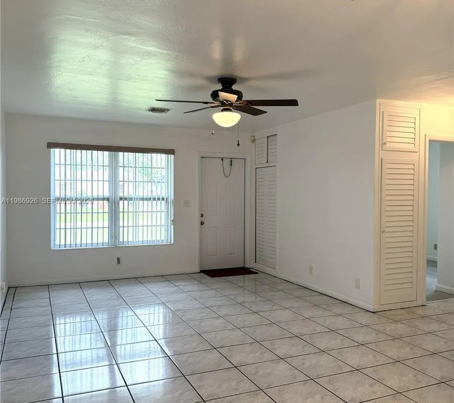 4910 NW 15th Ct, Lauderhill FL 33313