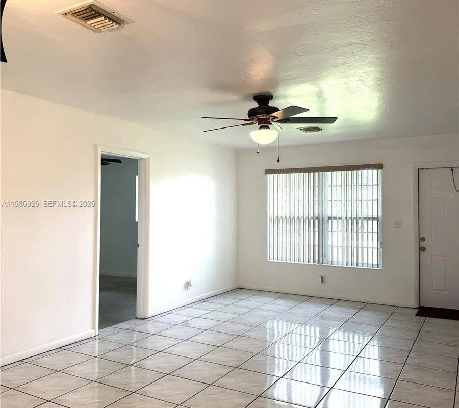 4910 NW 15th Ct, Lauderhill FL 33313