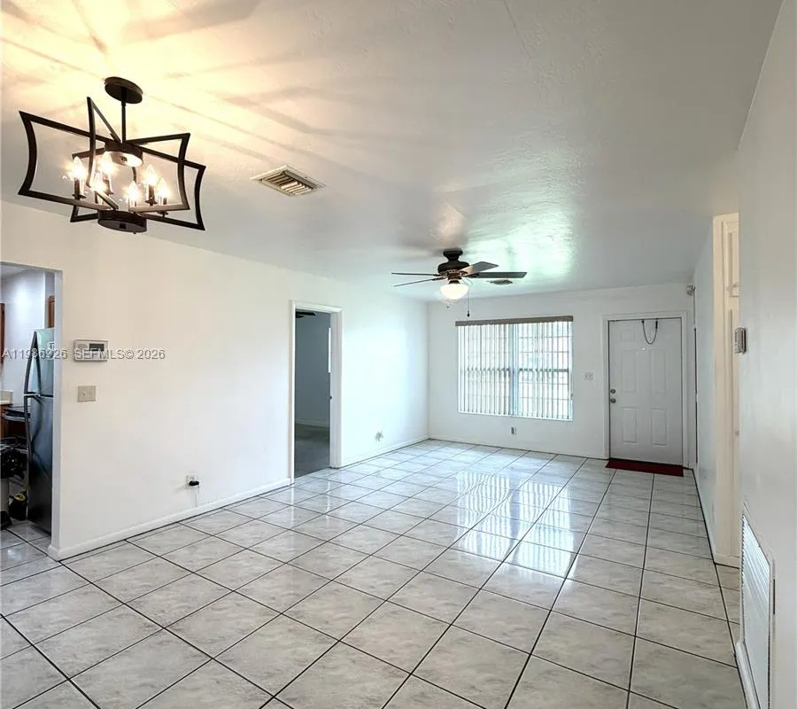 4910 NW 15th Ct, Lauderhill FL 33313