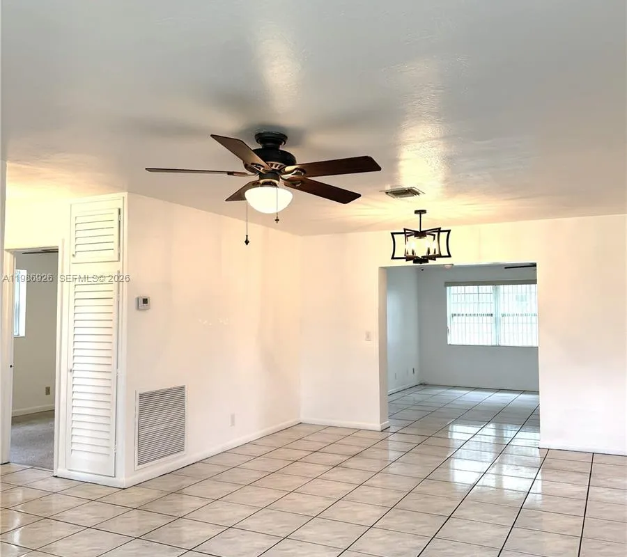 4910 NW 15th Ct, Lauderhill FL 33313