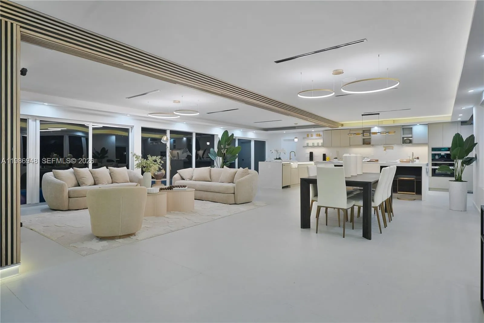 8220 SW 133rd St, Pinecrest FL 33156