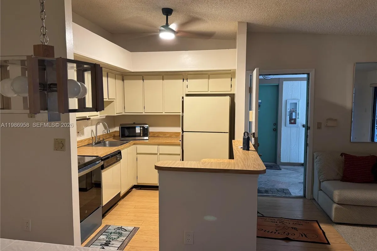 10419 E Clairmont Cir # 205, Tamarac FL 33321