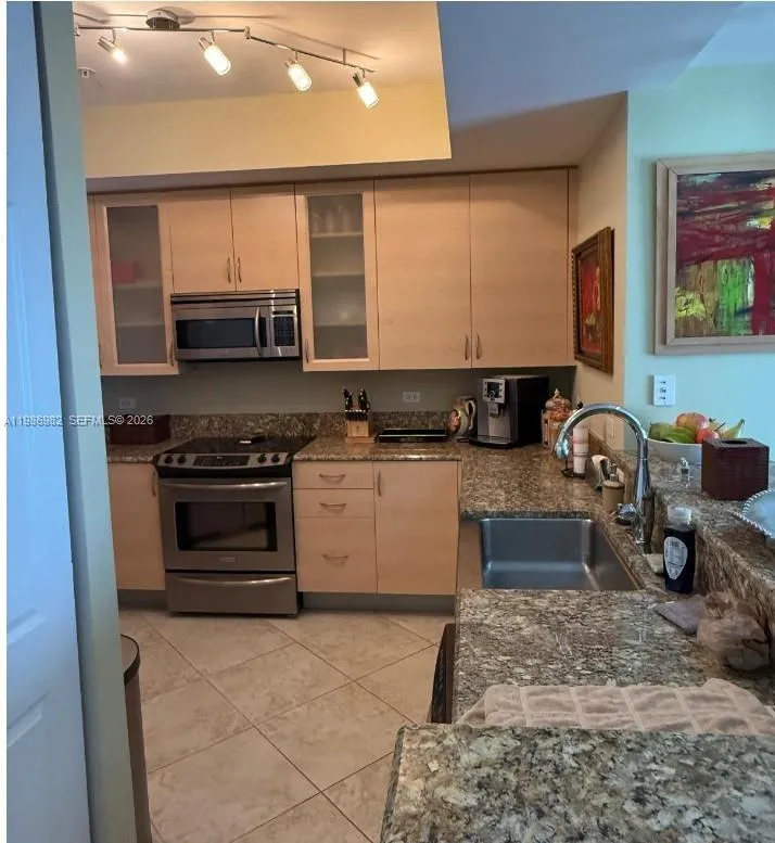 2625 NE 14th Ave # 406, Wilton Manors FL 33334