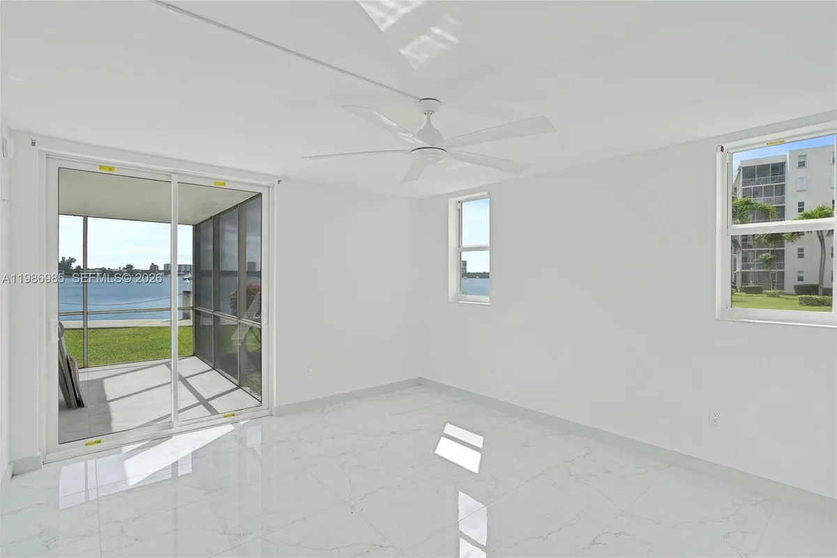 3020 Marcos Dr # S106, Aventura FL 33160