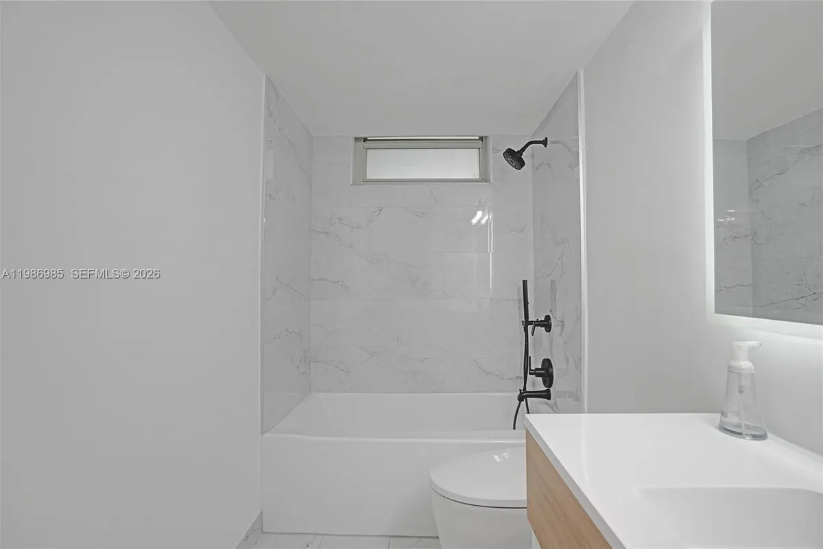 3020 Marcos Dr # S106, Aventura FL 33160