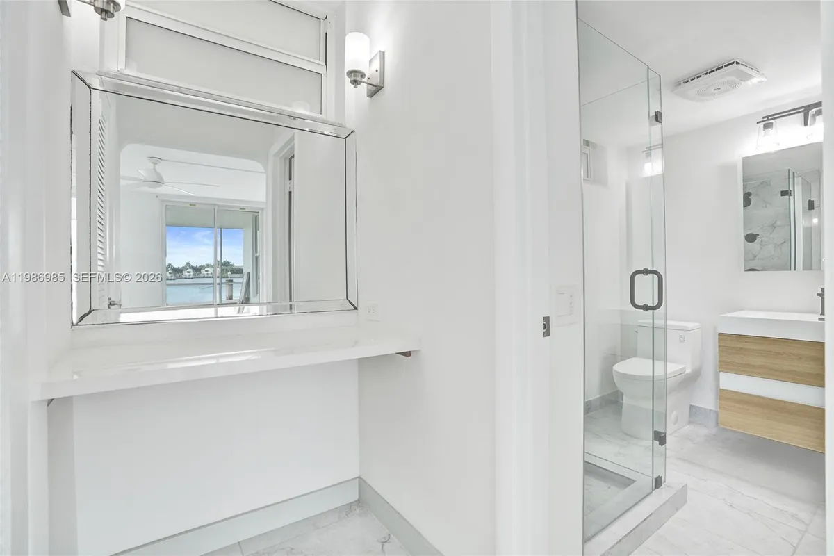 3020 Marcos Dr # S106, Aventura FL 33160