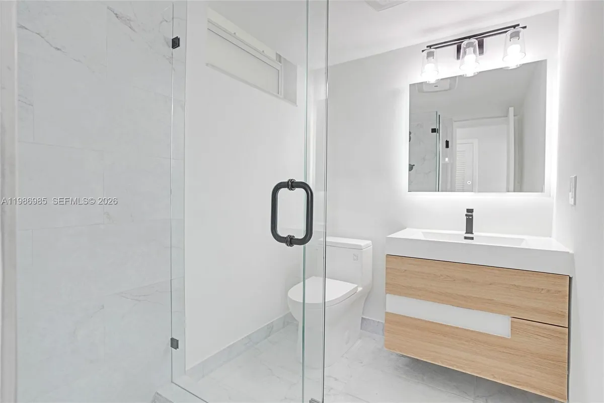 3020 Marcos Dr # S106, Aventura FL 33160