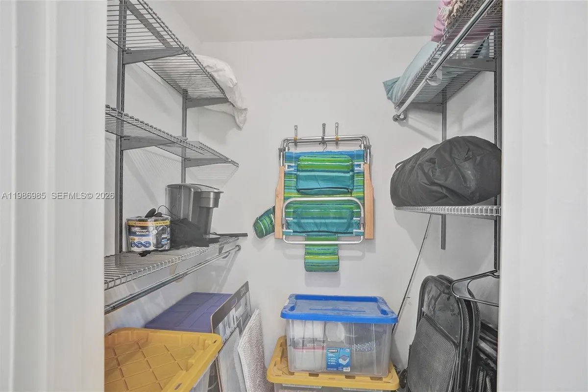 3020 Marcos Dr # S106, Aventura FL 33160