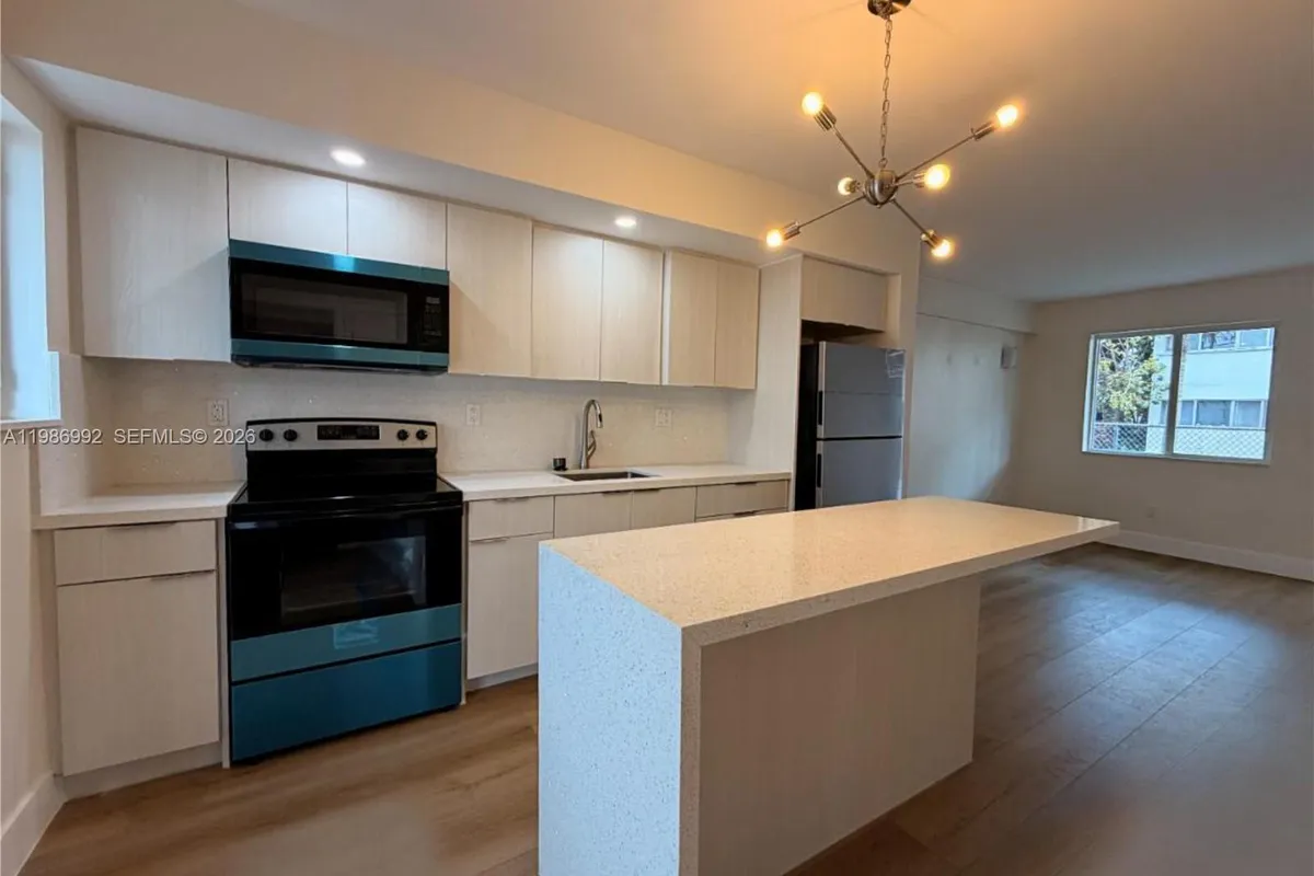 1904 SW 17th Ave # 3, Miami FL 33145