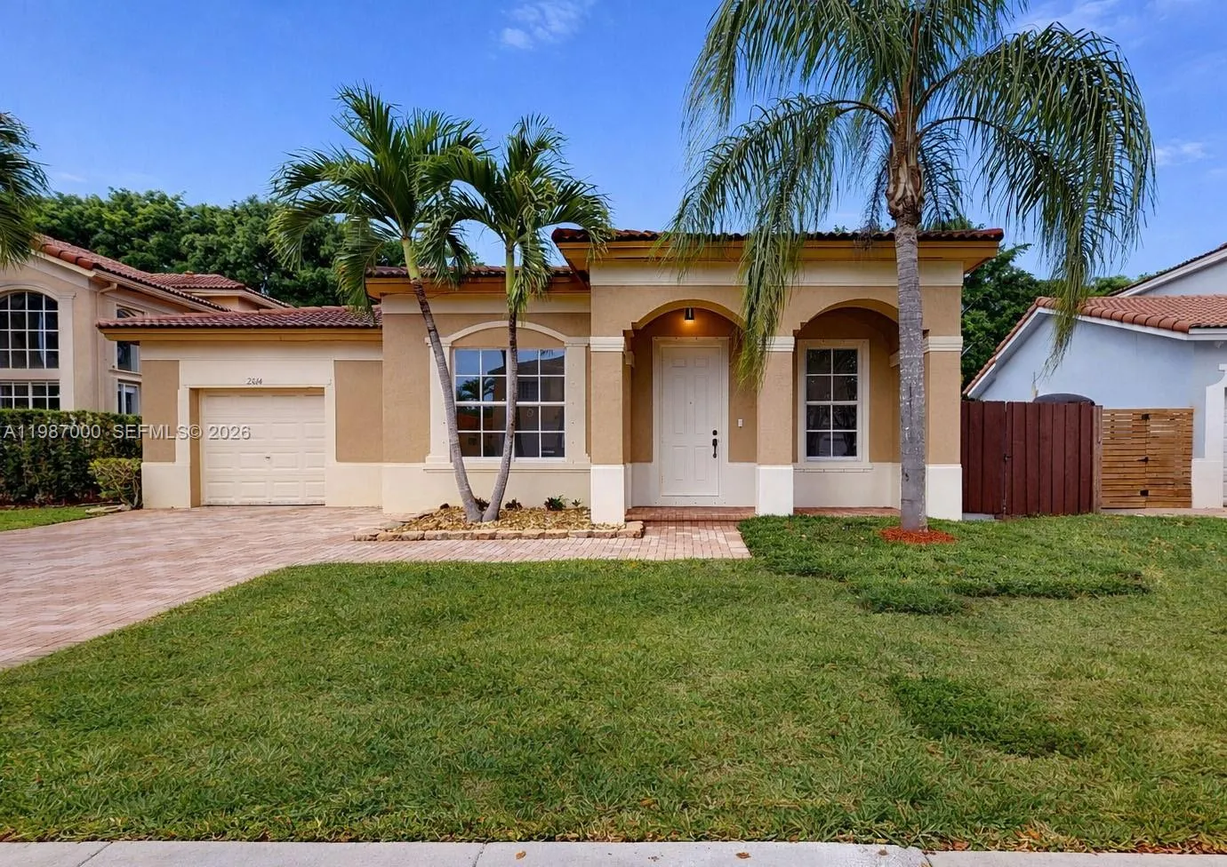 2014 NE 38th Rd # 2014, Homestead FL 33033