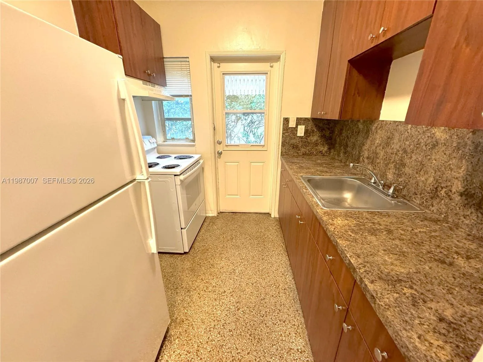 501 SE 12th Ct # 2, Fort Lauderdale FL 33316