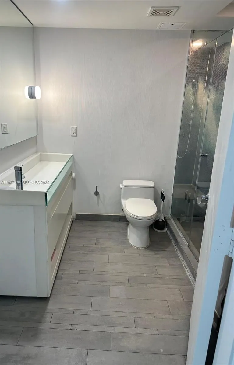 1100 West Ave # 1606, Miami Beach FL 33139