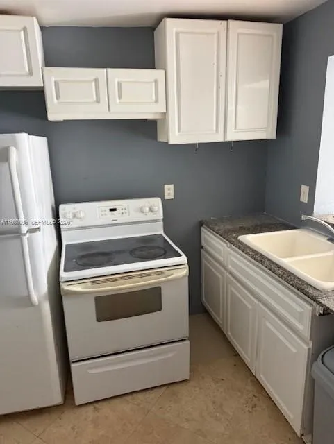 488 NW 165th St Rd # 408, Miami FL 33169