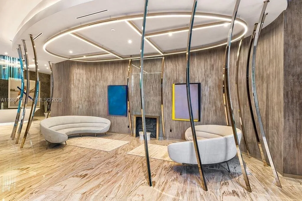 1000 Brickell Plz # 2214, Miami FL 33131