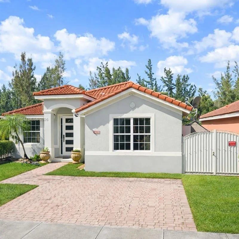 4128 SW 156th Ct, Miami FL 33185