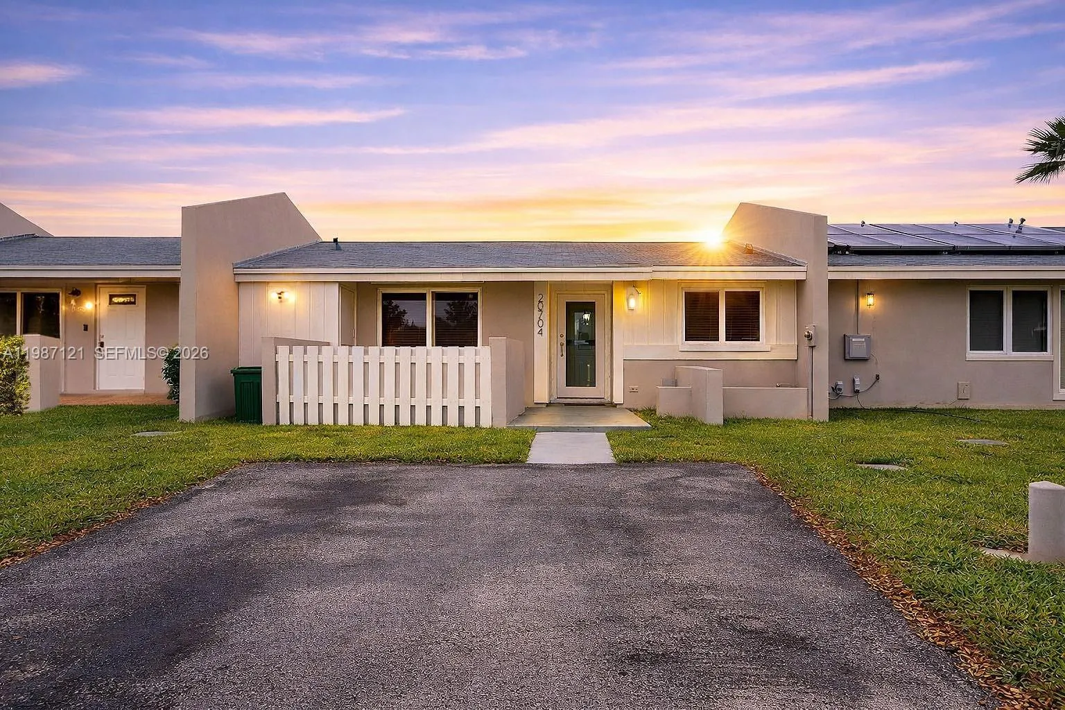 20704 SW 103rd Pl # 20704, Cutler Bay FL 33189