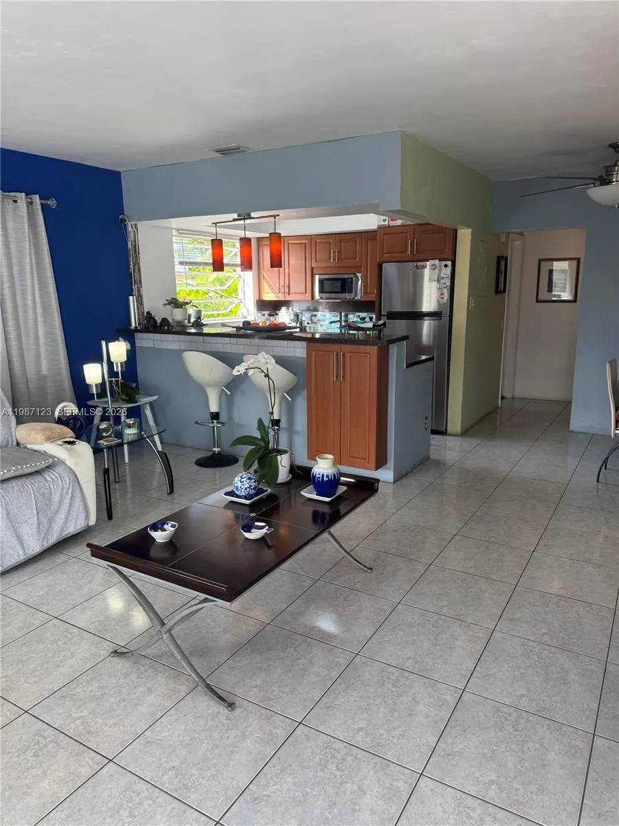 11945 NE 19th Dr # 8, North Miami FL 33181