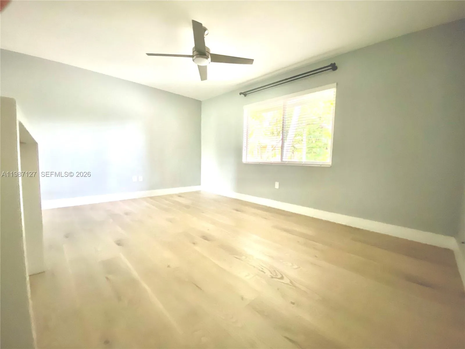 6330 SW 79th St # 18, South Miami FL 33143