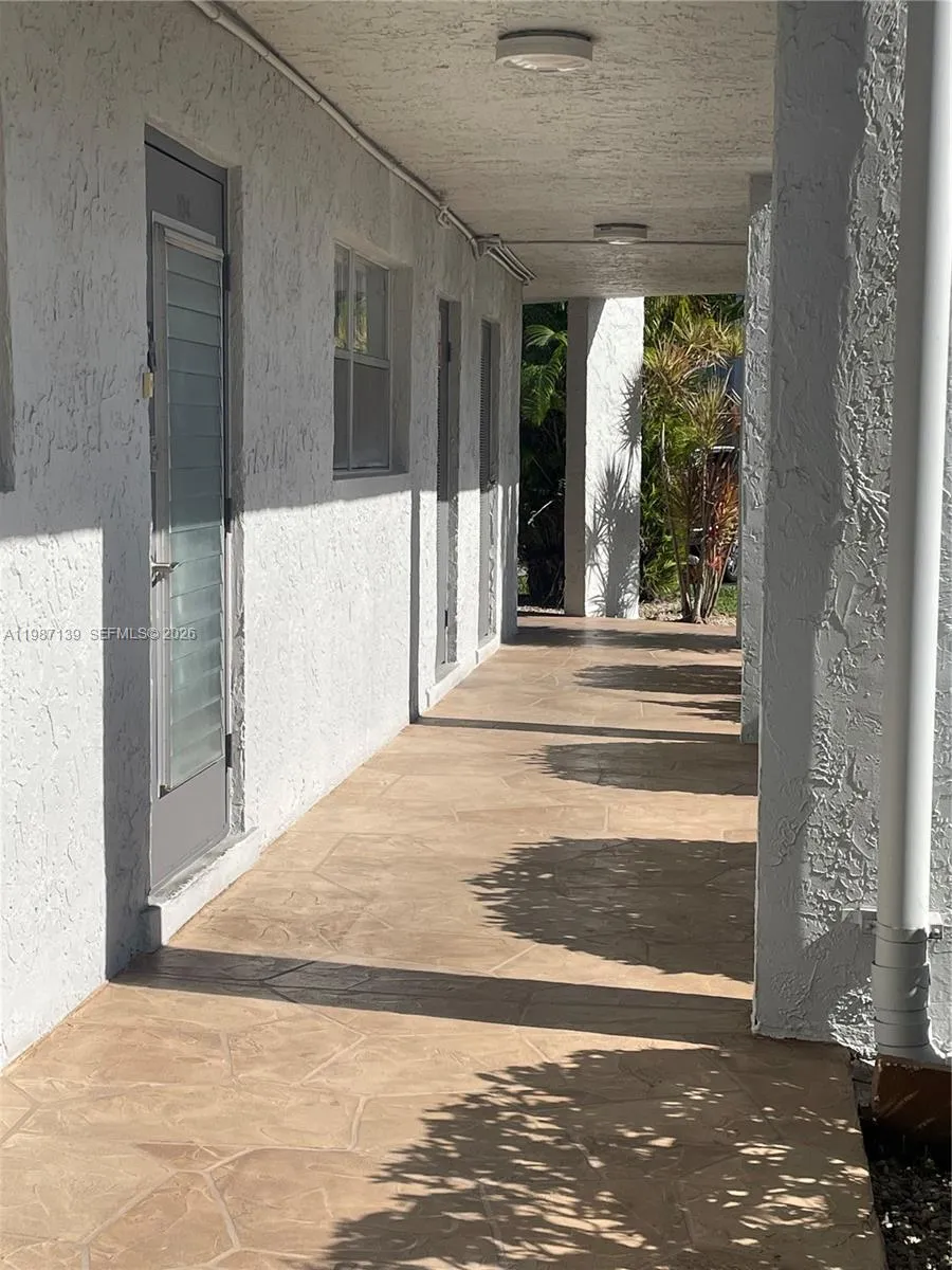 6600 Royal Palm Blvd # 103B, Margate FL 33063