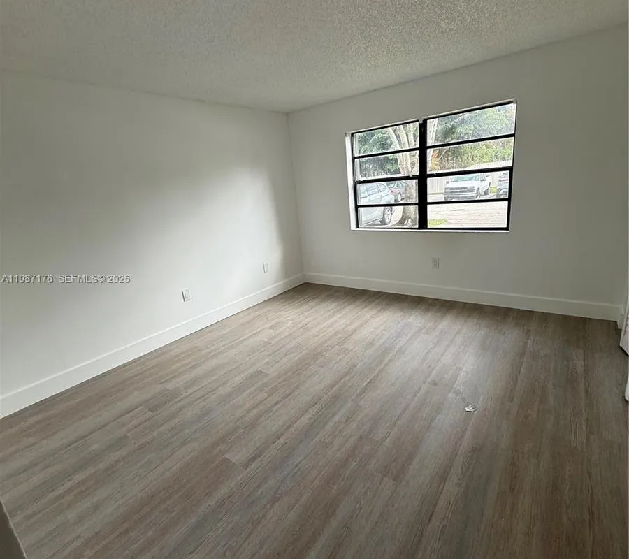 8261 SW 128th St # 118, Pinecrest FL 33156