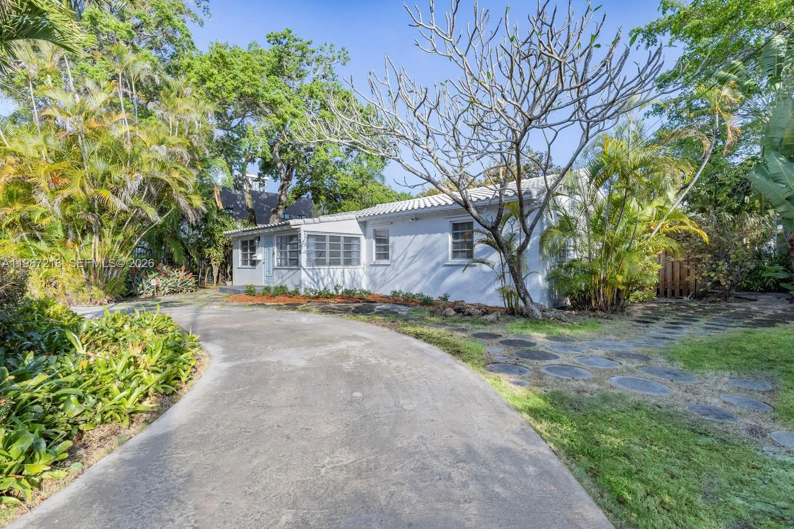 2515 Overbrook St, Miami FL 33133