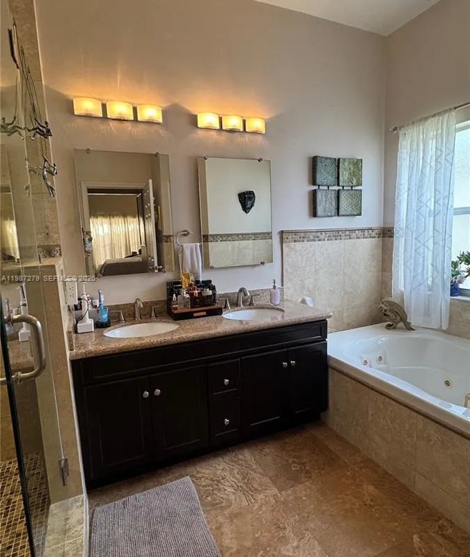 4220 SW 153rd Ave, Miramar FL 33027