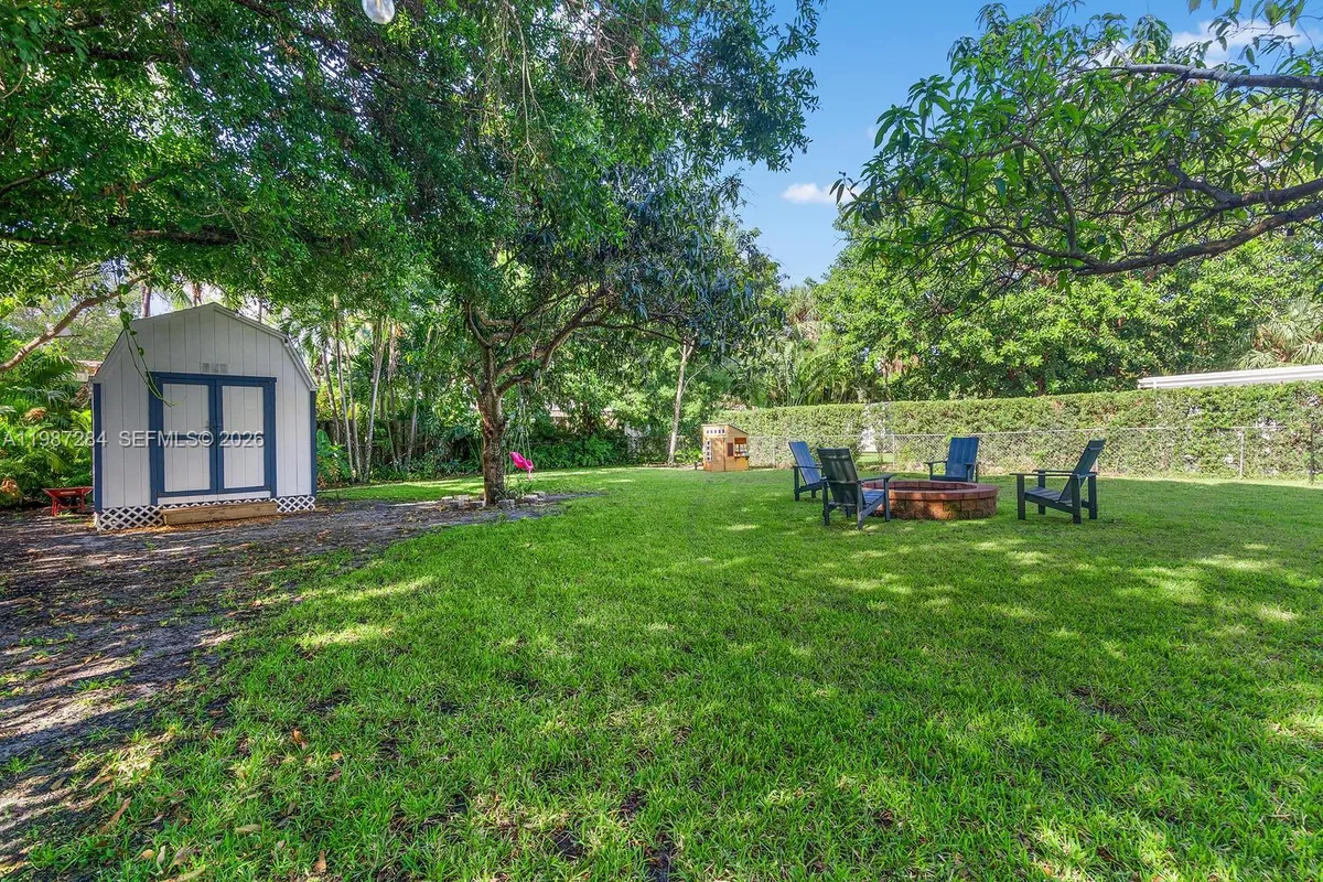 1724 SW 4th St, Fort Lauderdale FL 33312