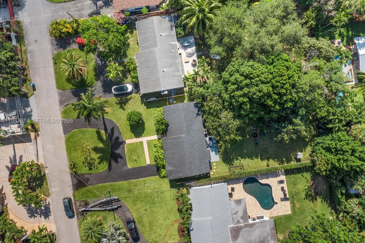 1724 SW 4th St, Fort Lauderdale FL 33312