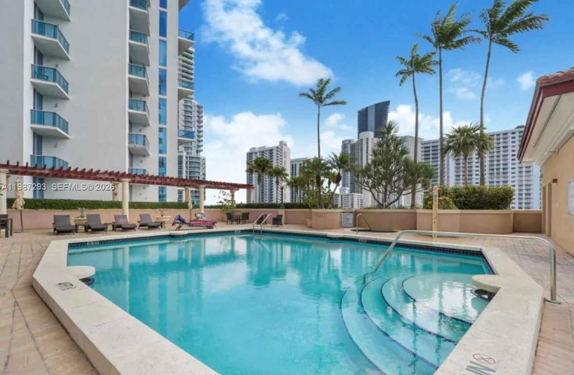 17555 Atlantic Blvd # 1205, Sunny Isles Beach FL 33160