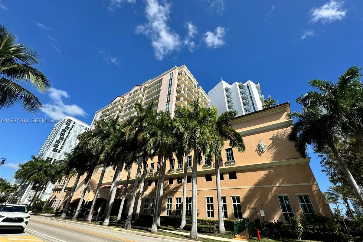 17555 Atlantic Blvd # 1205, Sunny Isles Beach FL 33160