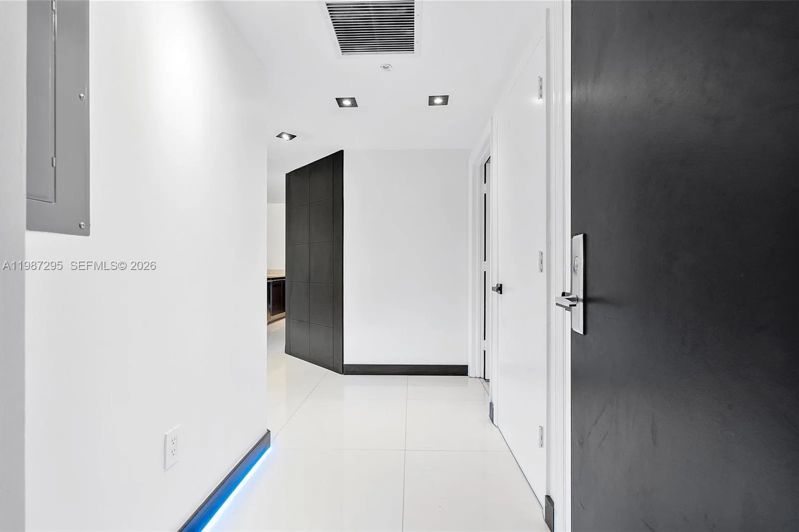 55 SE 6th St # 1607, Miami FL 33131