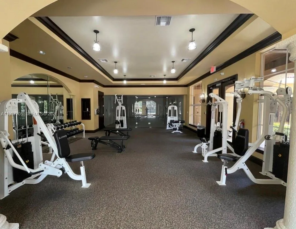 8000 N Nob Hill Rd # 107, Tamarac FL 33321