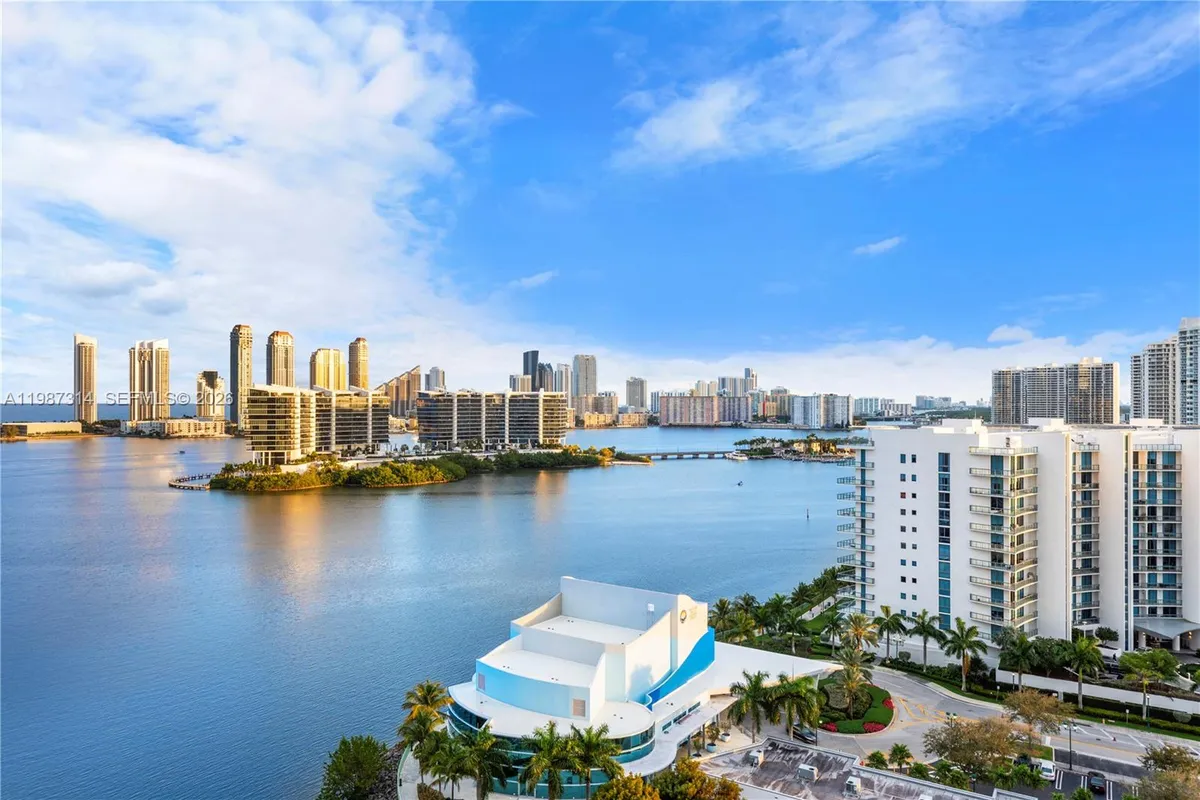 3330 NE 190th St # 1715, Aventura FL 33180