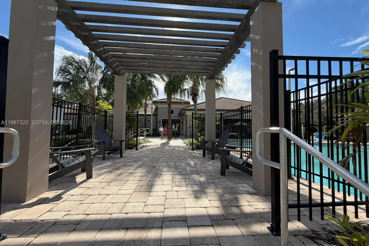 1424 Olympic Club Blvd, Other City - In The State Of Florida FL 33896