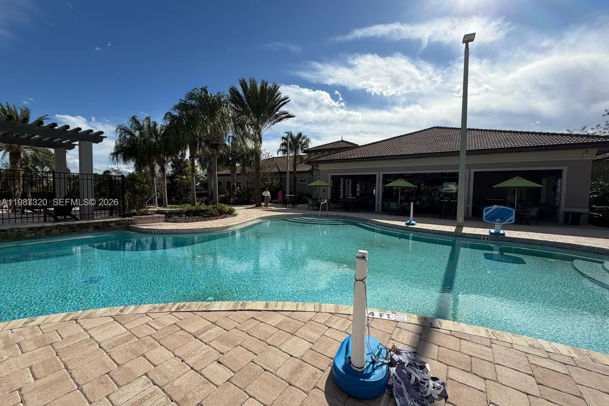 1424 Olympic Club Blvd, Other City - In The State Of Florida FL 33896