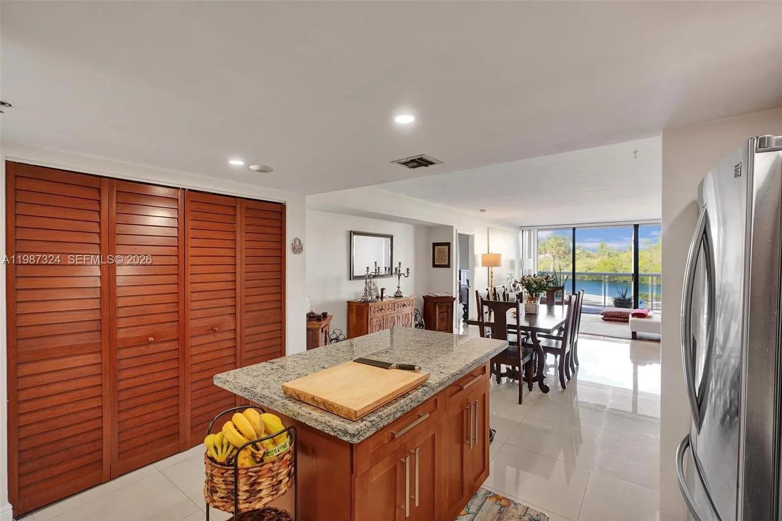 20515 E Country Club Dr # 249, Aventura FL 33180