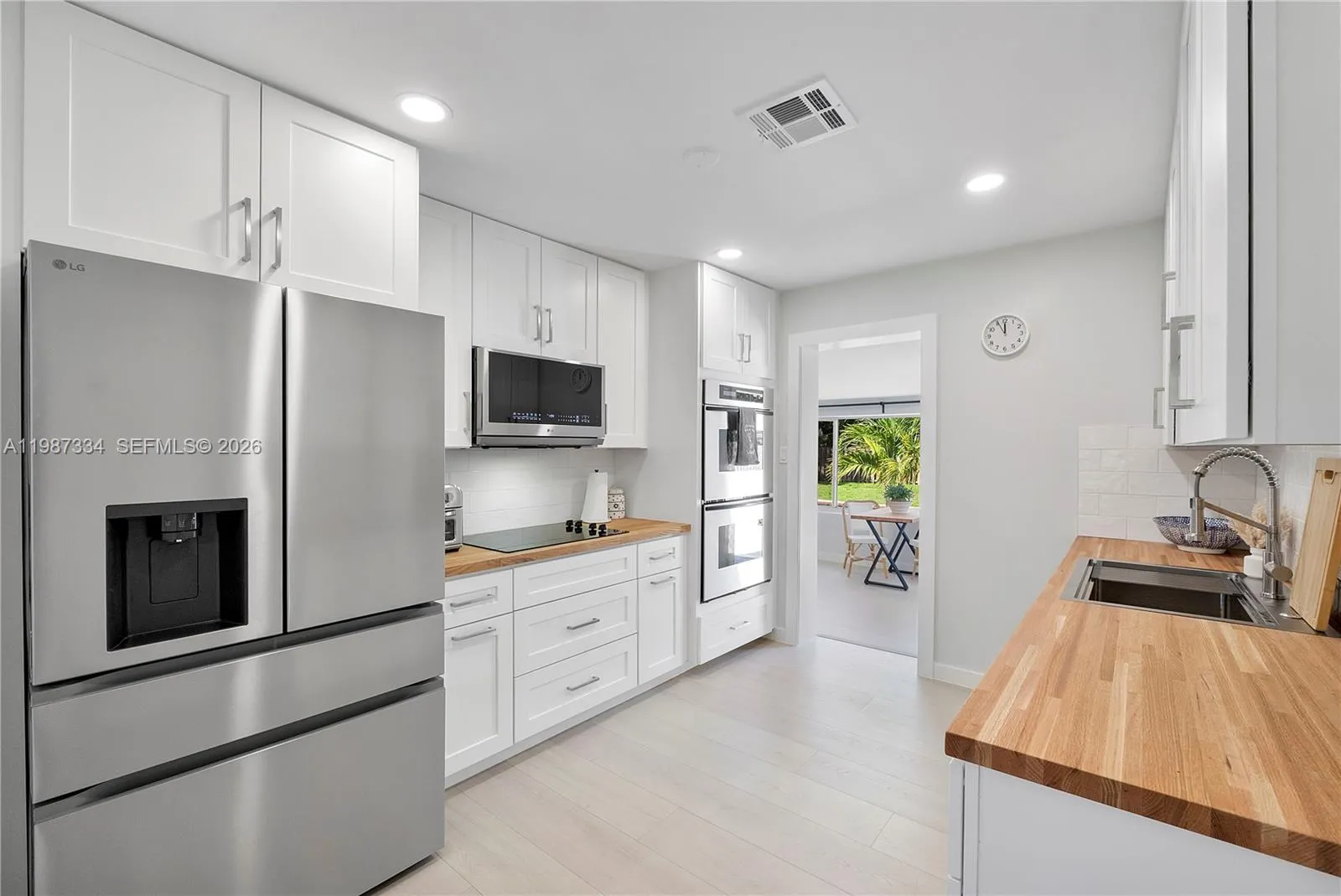 885 Camellia Ct, Plantation FL 33317