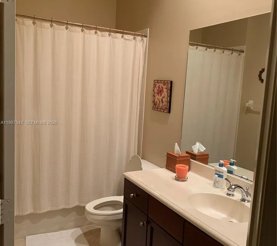 4723 SW 195th Way, Miramar FL 33029