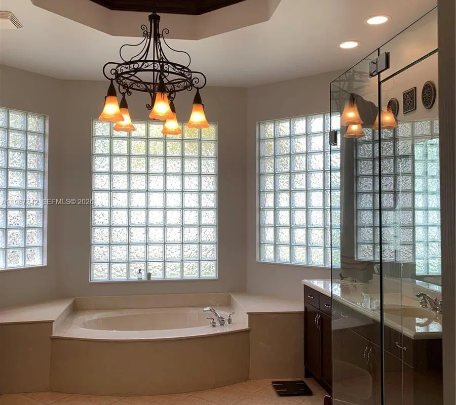 4723 SW 195th Way, Miramar FL 33029