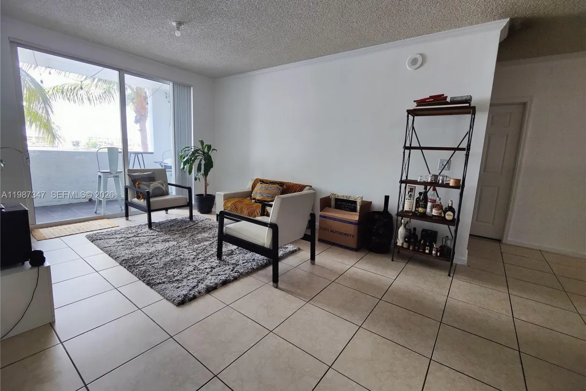 17100 N Bay Rd # 1305, Sunny Isles Beach FL 33160