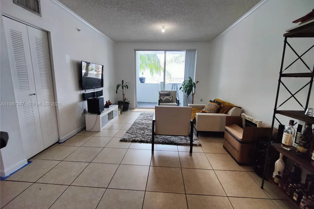 17100 N Bay Rd # 1305, Sunny Isles Beach FL 33160